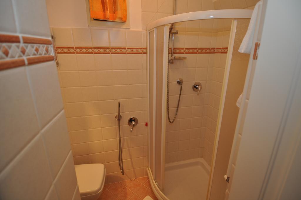 Sandra Villa Rooms コルニリア エクステリア 写真